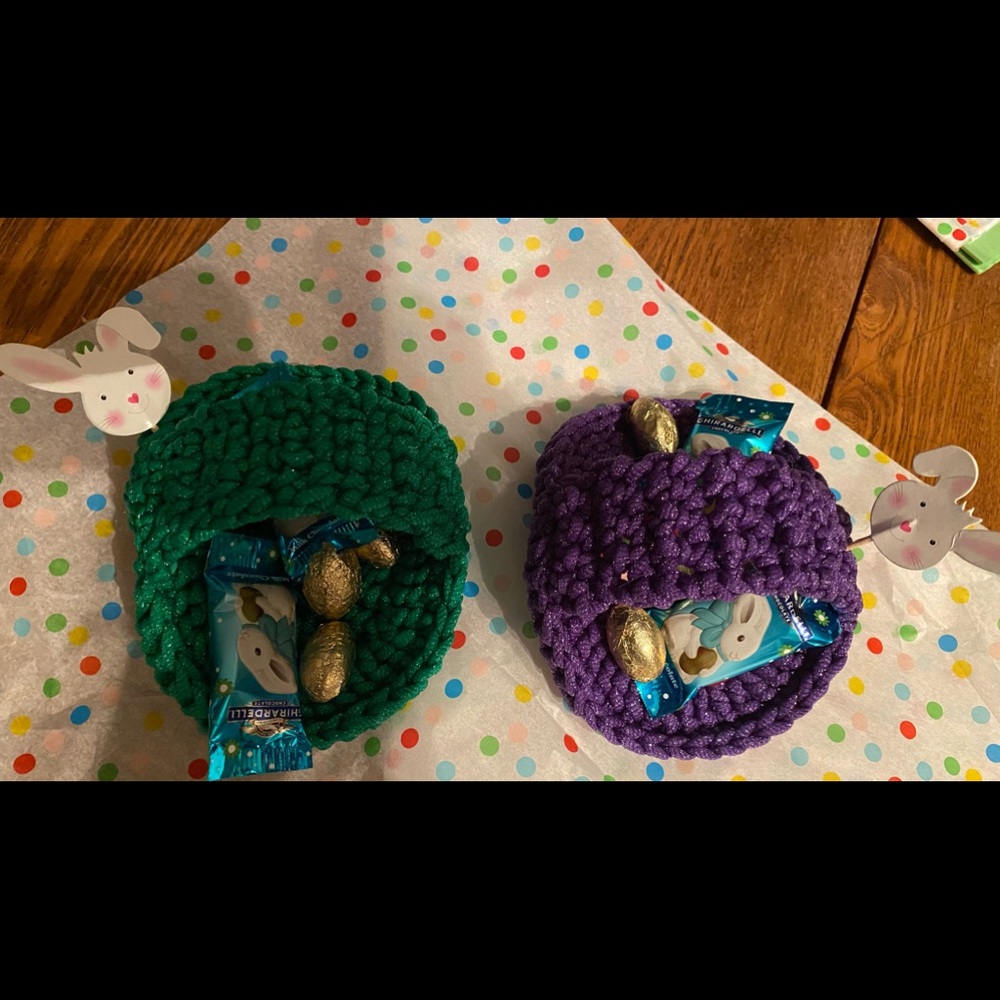 Handmade mini Easter baskets - Picture 3 of 4